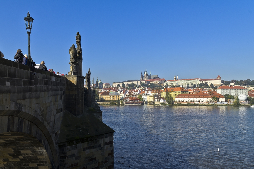 Brücken-Burg-Blick