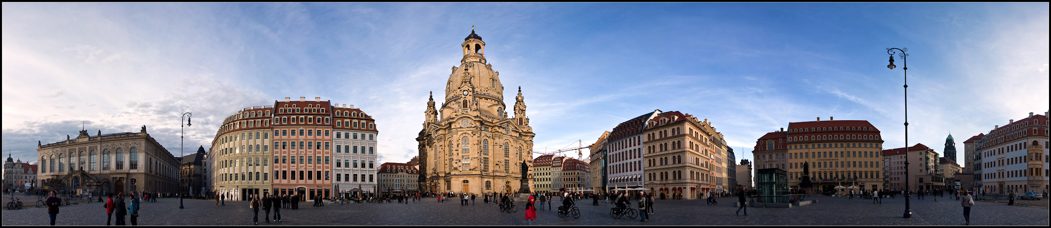 Neumarkt bei sinkender Sonne 2