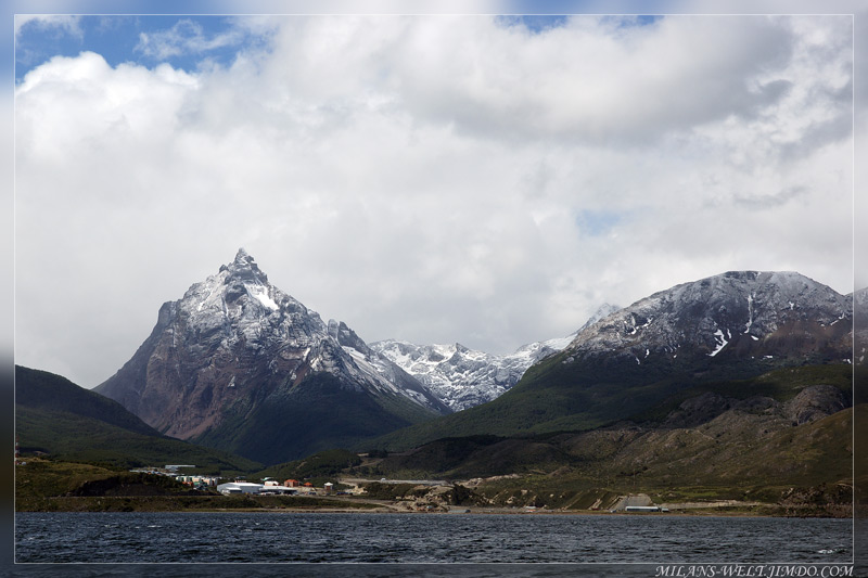 Mount Oivia, Feuerland