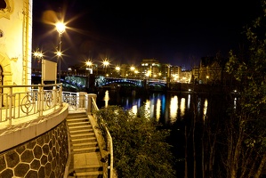 Prag bei Nacht - Blick auf die &#268;ech-Brücke